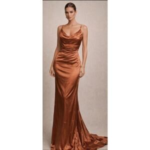 #26 MSRP $138 WENKAFO NWT SATIN MERMAID COWL NECK GALA GOWN-CORSET BACK♡SIZE 16♡